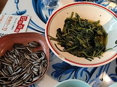 -川流不息·地道川菜·小龙虾(新松江路店)