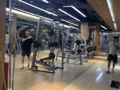 -威克健身游泳(万菱汇店)