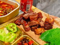 -小两口锦州烧烤·脆皮油边(依云北郡店)