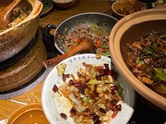 -吃饭皇帝大土家民族菜(正大广场店)