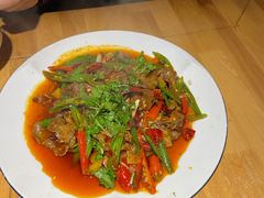 火爆牛舌-大众跷脚牛肉馆·非遗传承单位(峨眉山店)