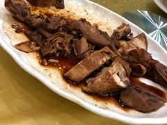 老汁鸡-老季市·三代非遗传承·地标美食老汁鸡(工农路店)