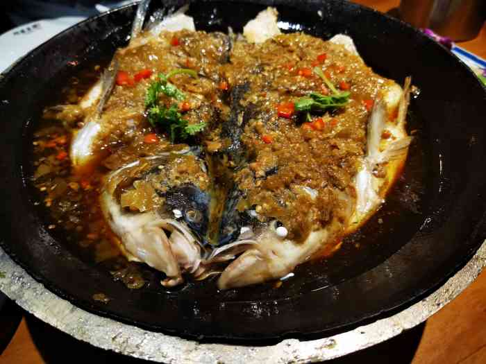刘正萍·阿婆鱼头(黄河路店)-"昆山阿婆鱼头,鱼头是招牌菜,果然麻辣鲜