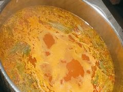 -野山舂·贵州现舂酸汤牛肉(民生路店)