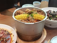 -有红鸡毛店·川菜(建设路店)