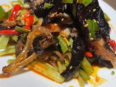 -滇越乘象云南餐厅(豆各庄店)