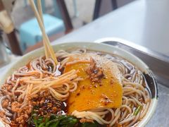 -洪记凉米线(新兴路店)