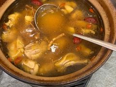 -永記粤菜·五指毛桃花雕鸡煲(九亭店)