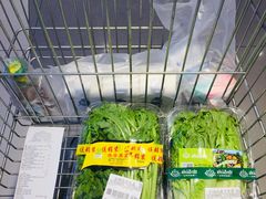 -家乐福(四元桥购物中心店)