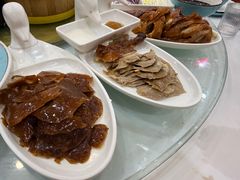 -大鸭梨烤鸭店(金顶街店)