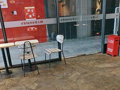 -麦当劳(国家体育场南路店)