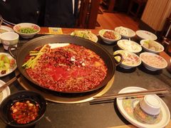 -沸炉重庆老火锅(军事博物馆店)