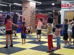 -拳盛时代拳击俱乐部(北京路店)