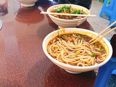 -文山荷鲜居(翠湖店)