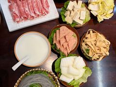 -兰州陈记牛肉面 ·烧烤· 铜锅涮肉(万达店)