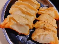 -黄阿姨锅贴大王(万航渡路店)