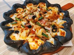 超级至尊芝心黑披萨-必胜客(吾悦广场店)