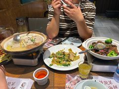 -黄泥岗·地道湖北菜(奥特莱斯店)