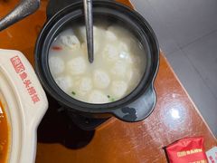 -魏铭鱼头捞饭(晋阳路店)