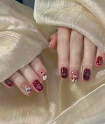 -UMl Nail 尤米美甲美睫半永久