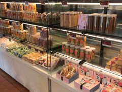 面包甜点陈列柜-金凤成祥(五棵松二店)