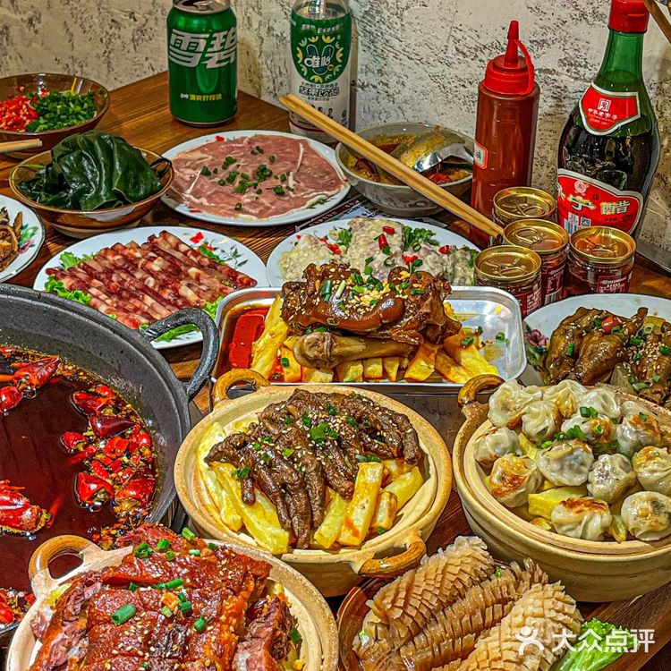 吃到了扎皮蹄花火锅炒饭‼️好好吃啊