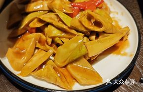 Oil-Braised Wild Bamboo Shoots