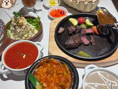 -俄士厨房(五棵松华熙LIVE店)