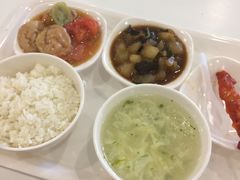 -浦东图书馆读者餐厅
