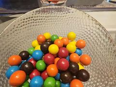 -涨巢·潮玩水疗局