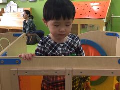 -乐融婴幼儿成长中心(四季青校区)