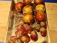 -何师烧烤·小龙虾·江湖川菜·精酿啤酒(成温店)