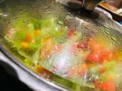 猫儿山的小黄牛-吃饭皇帝大土家民族菜(正大广场店)