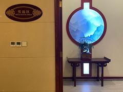 -丽华大酒店健身游泳馆