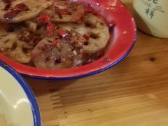 -老三样·美食研究中心(世贸路店)