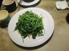 -绿茶餐厅(光谷世界城步行街店)