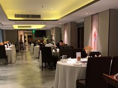 -顺峰(农展馆店)