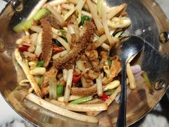 -梁家大院•农家菜(昆山会展中心店)