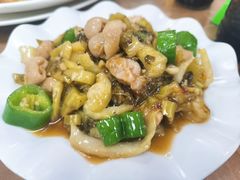 酸菜炒大肠-苏记农家菜馆