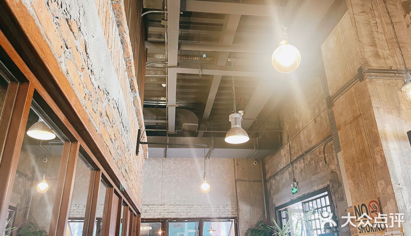 深圳｜店家的摆盘让我回到伦敦，但是手工面还要再努力