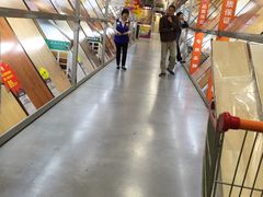 -百安居装修建材卖场(罗湖店)