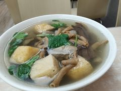 老鸭粉丝汤-鸡鸣汤包(广东路店)