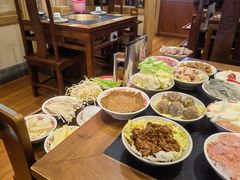 -沸炉重庆老火锅(军事博物馆店)