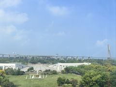 -镇江润扬大桥酒店