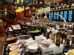 -OPEN開全日自助餐厅·西餐·海鲜(佛山希尔顿酒店)