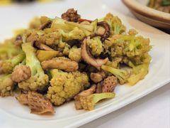 菜花炒鲜鱿-新一家农家菜(华景新城店)