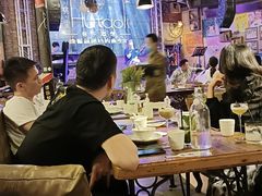 -胡桃里音乐酒馆(东区店)