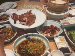 -红樱桃·欢乐餐厅(太原里店)