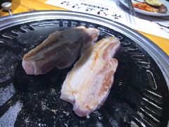 -唯成•韩国炭火烤肉 유성고기
