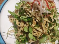 凉拌油豆皮丝-苹果树下艺术餐厅(通州店)